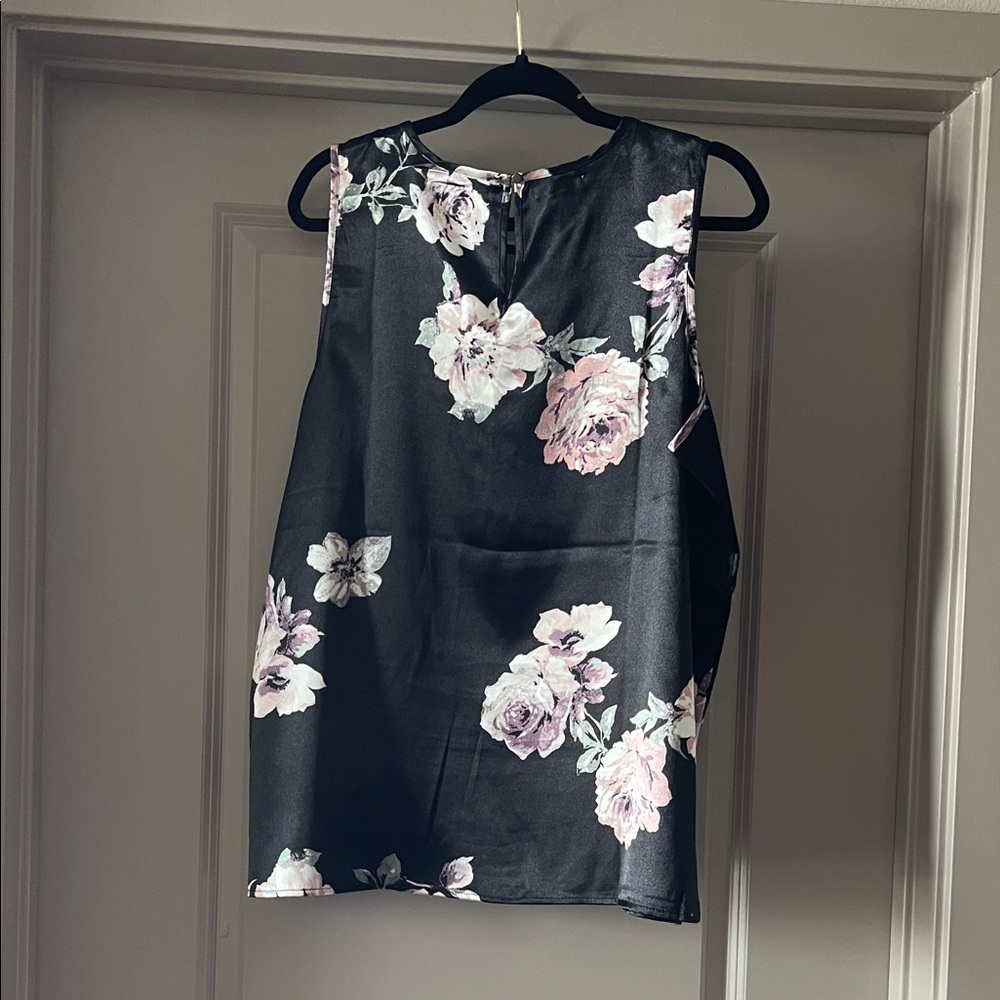 NWOT Maurices Black Sleeveless Blouse with Pink Floral Print - Picture 3 of 5